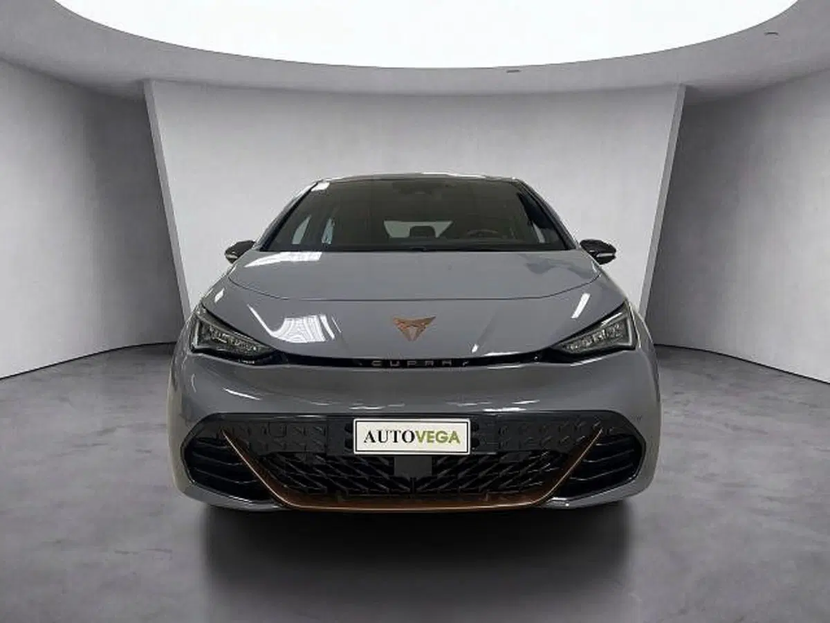 Cupra Born usata a Vicenza (2)
