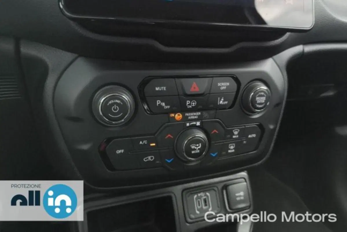 Jeep Renegade usata a Venezia (12)