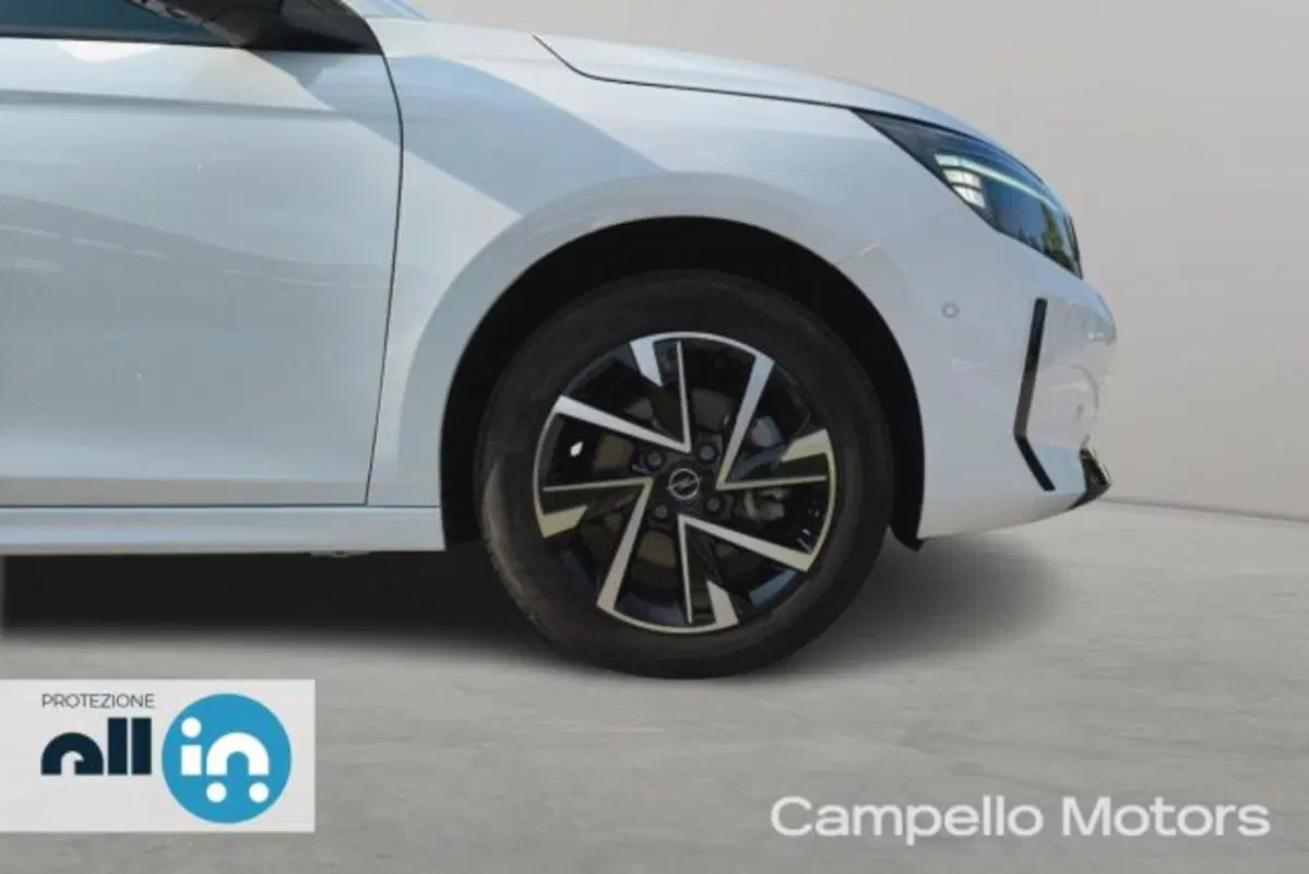 Opel Corsa usata a Venezia (19)