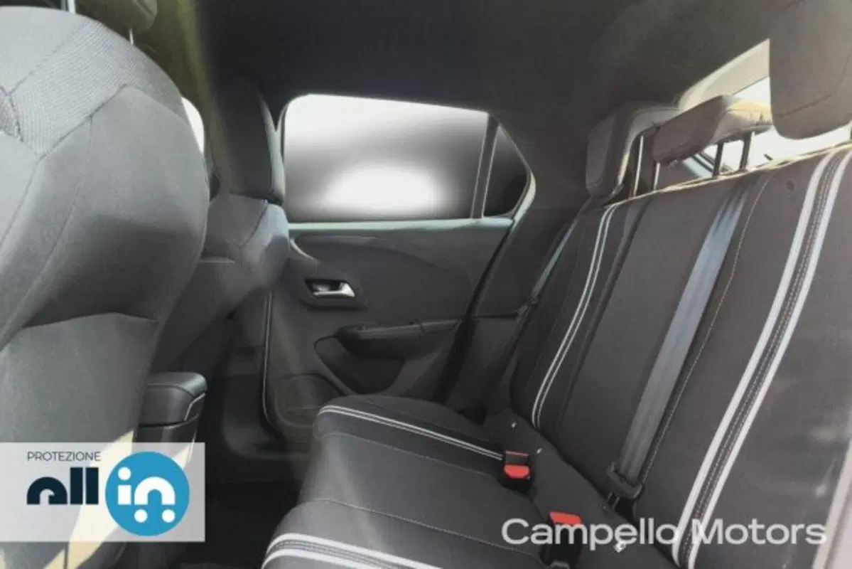 Opel Corsa usata a Venezia (6)