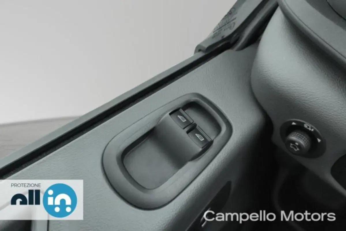 Ford Transit Furgone usata a Venezia (17)