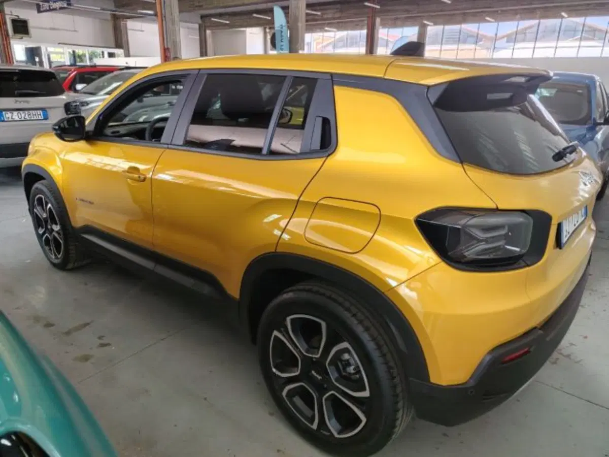 Jeep Avenger usata a Forlì-Cesena (15)