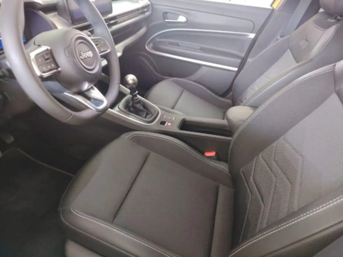 Jeep Avenger usata a Forlì-Cesena (19)