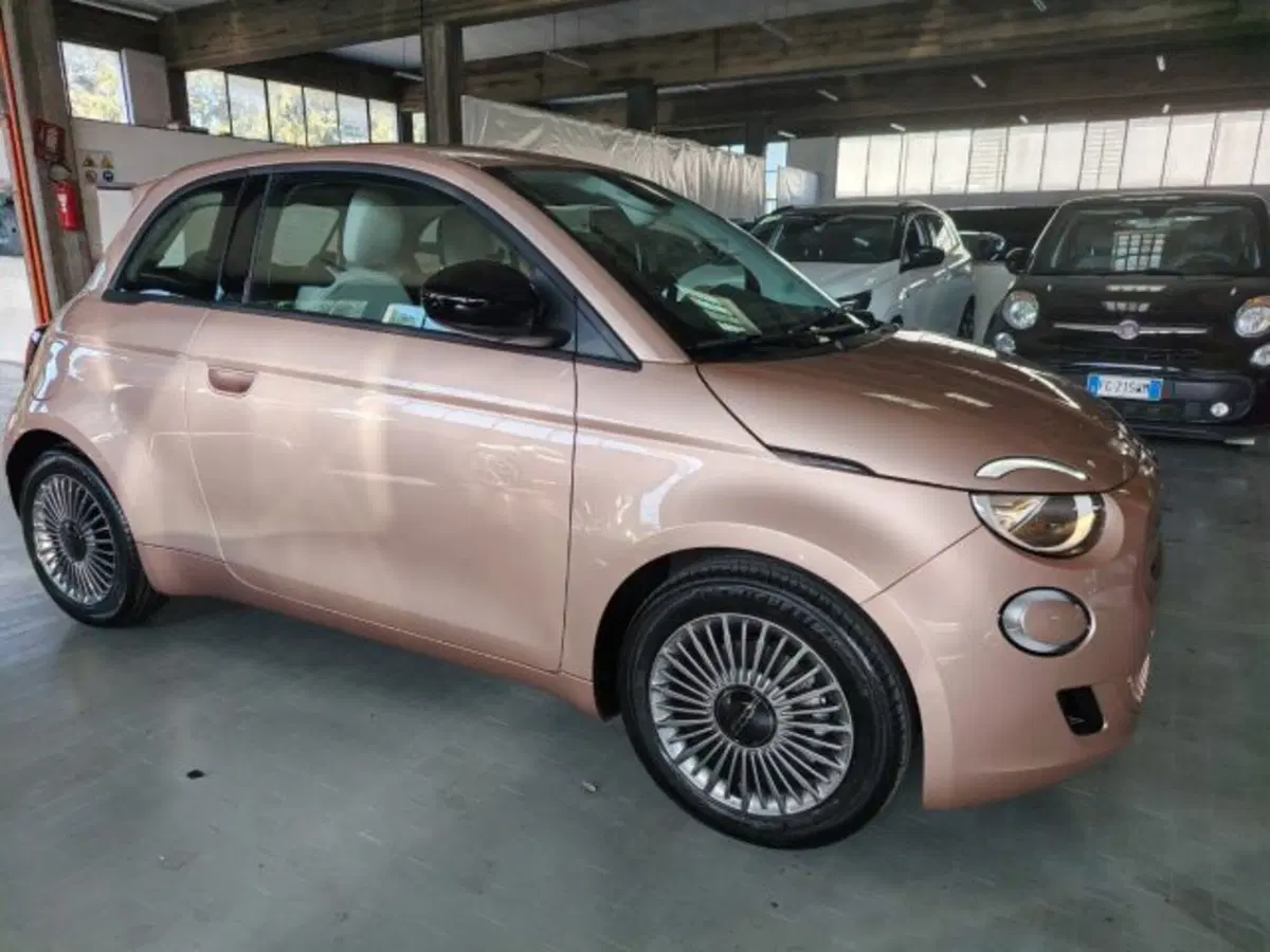 Fiat 500 nuova a Forlì-Cesena (5)