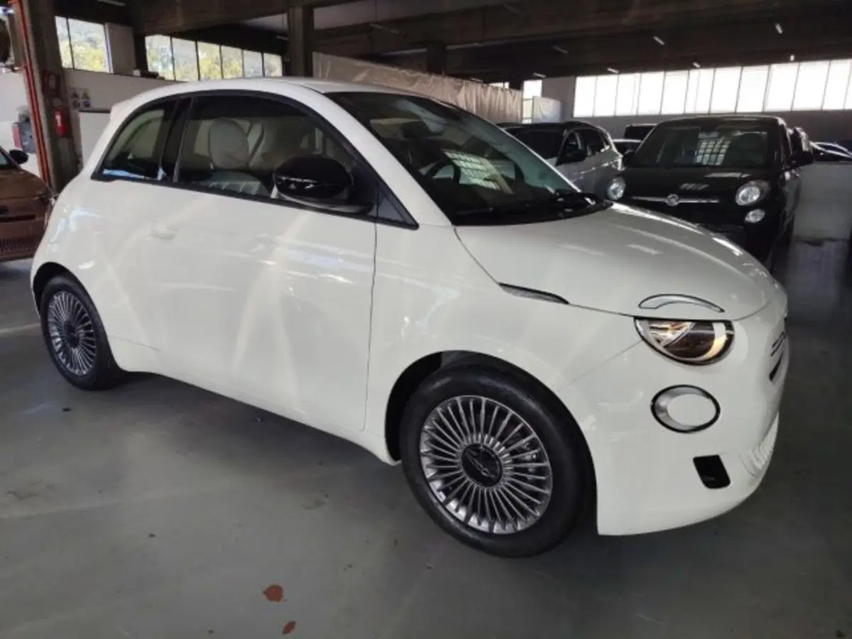 Fiat 500 nuova a Forlì-Cesena (4)