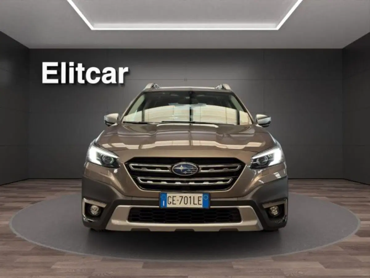 Subaru Outback usata a Novara (2)