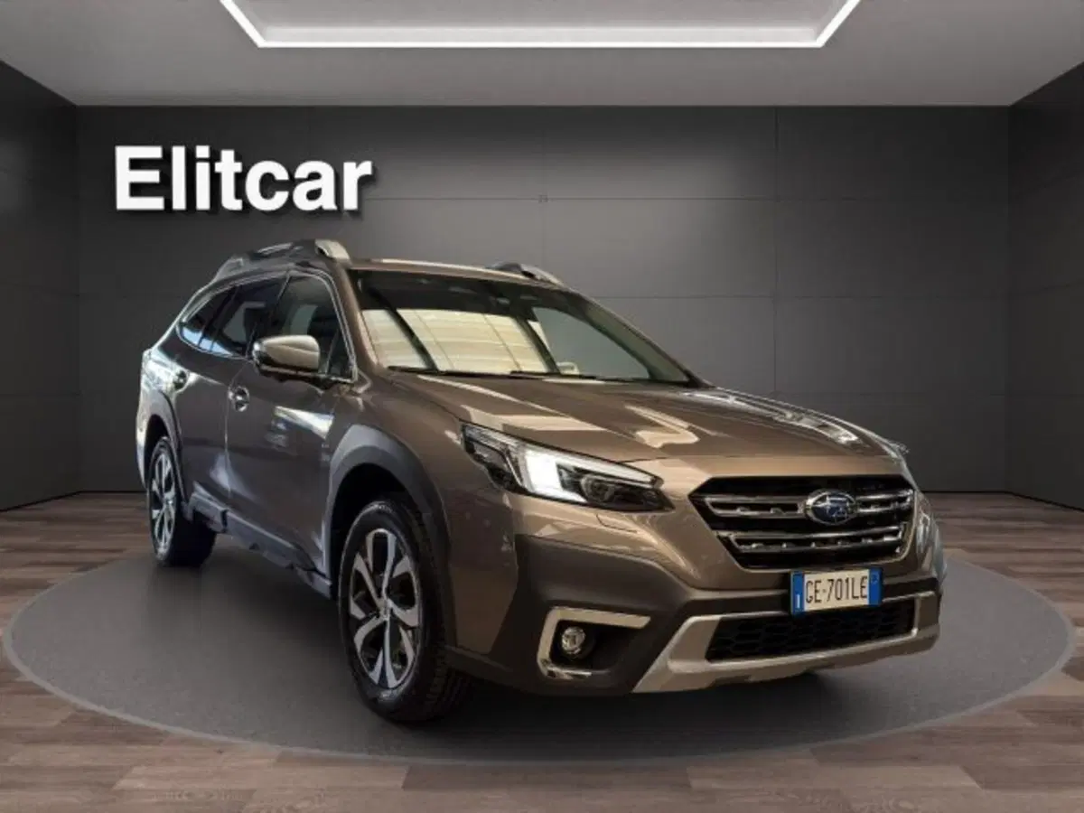 Subaru Outback usata a Novara (3)