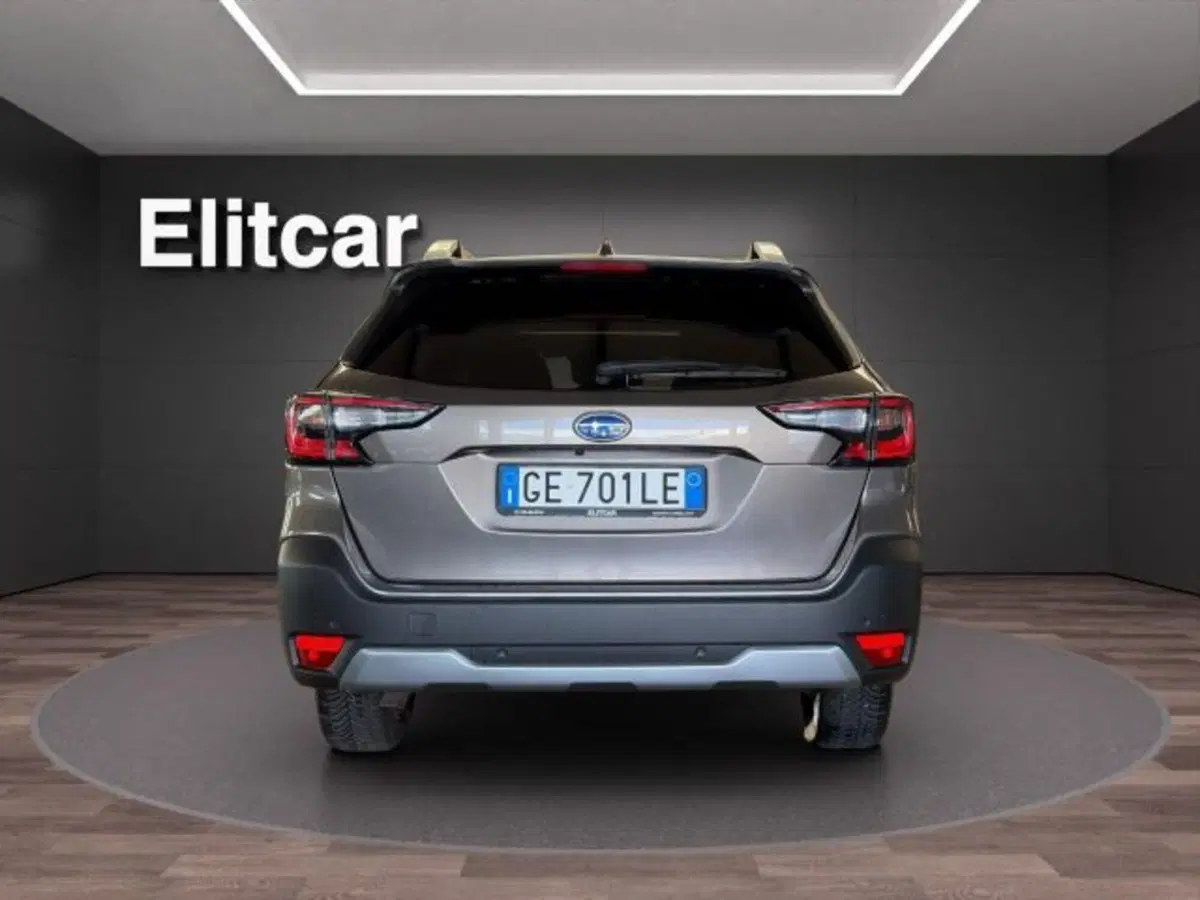 Subaru Outback usata a Novara (5)
