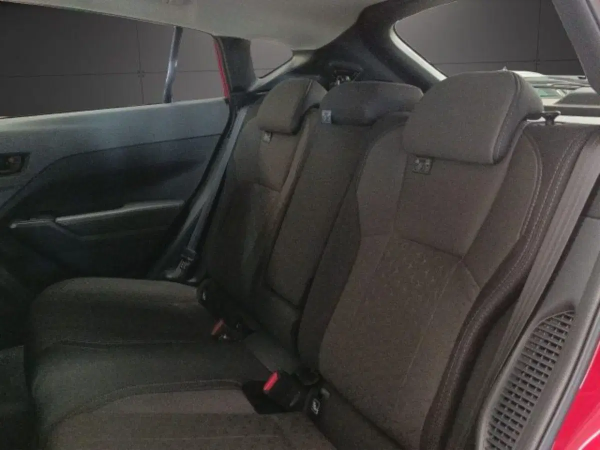 Subaru Crosstrek nuova a Novara (14)