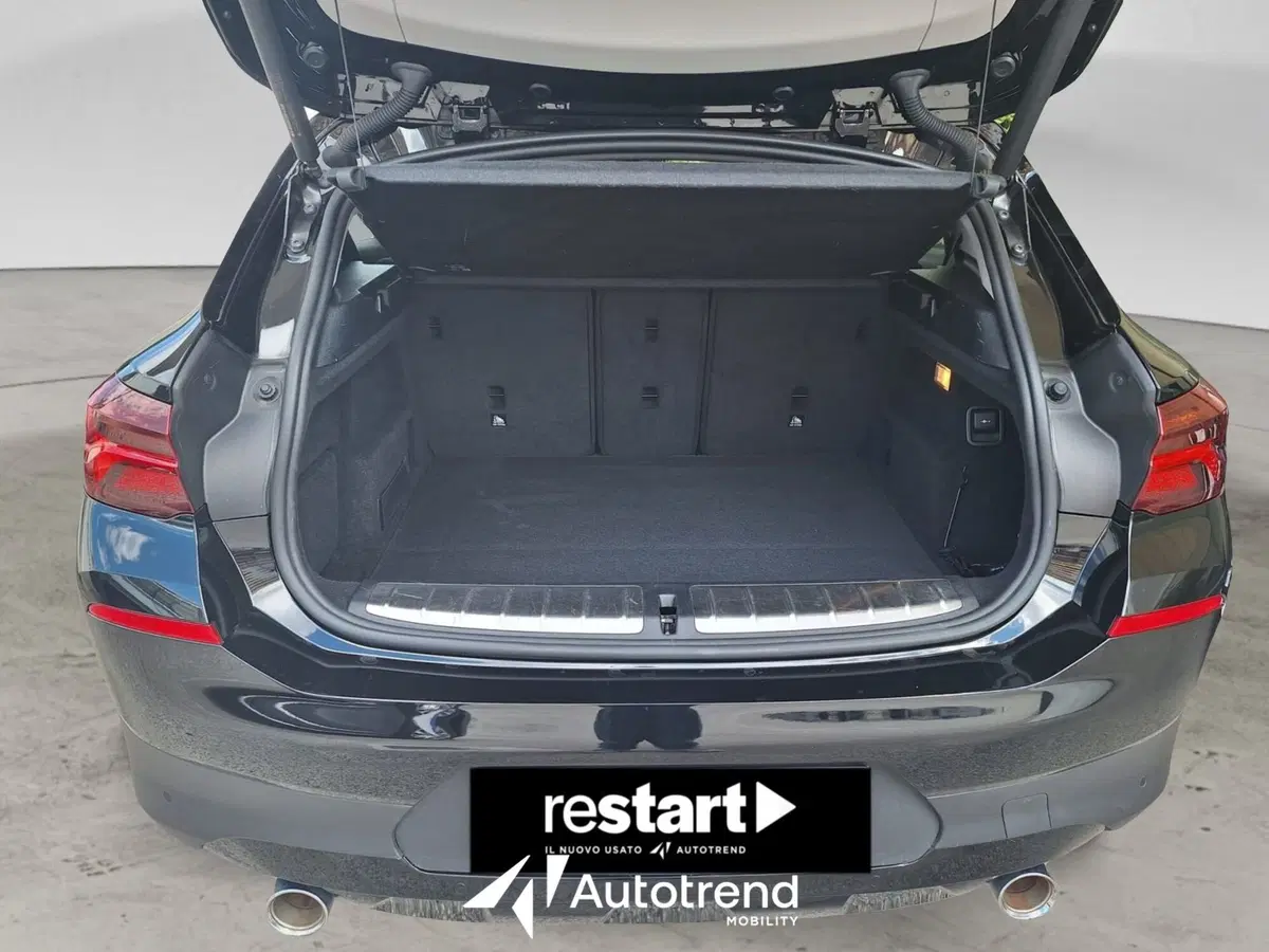 BMW X2 usata a Bari (15)