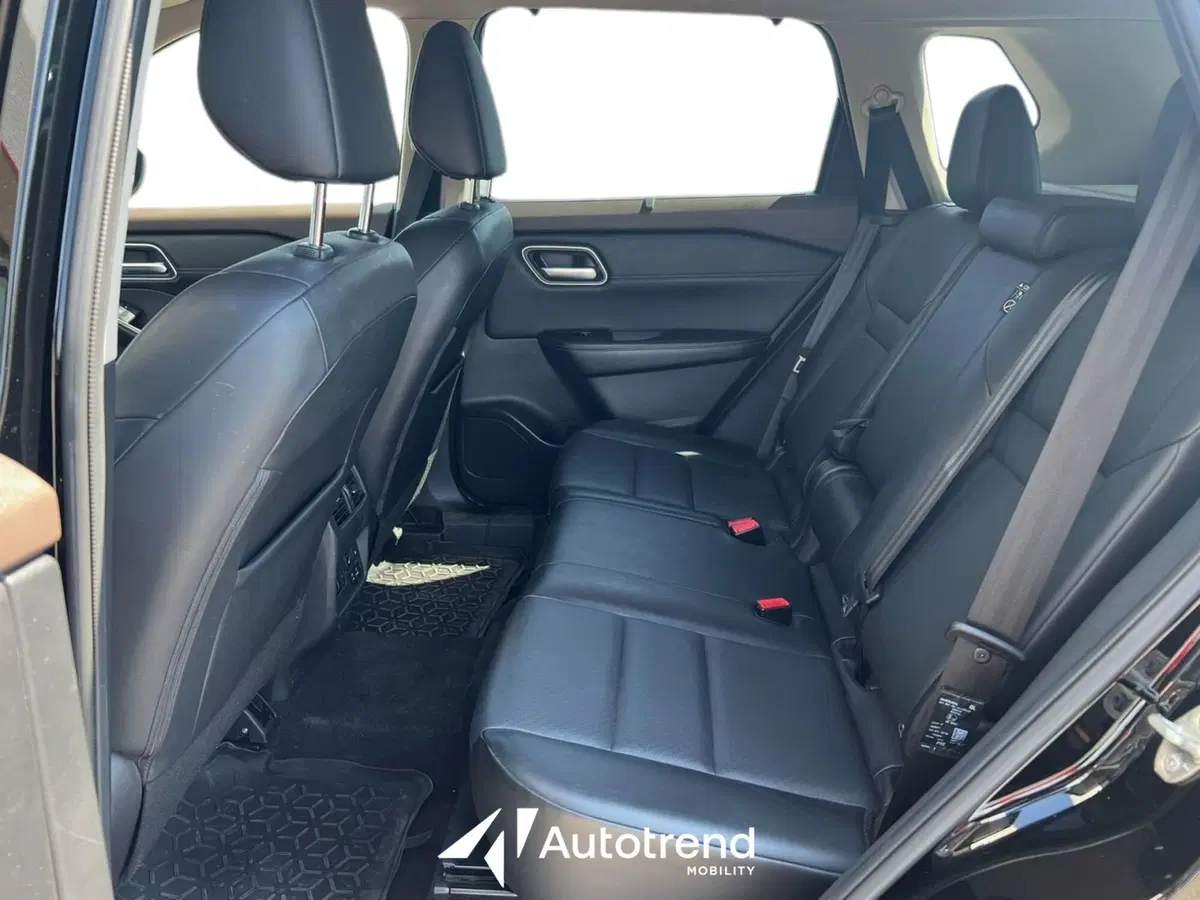 Nissan X-Trail usata a Bari (18)