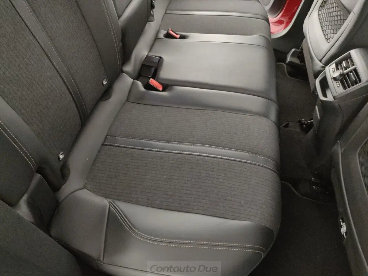 Peugeot 3008 usata a Caserta (15)