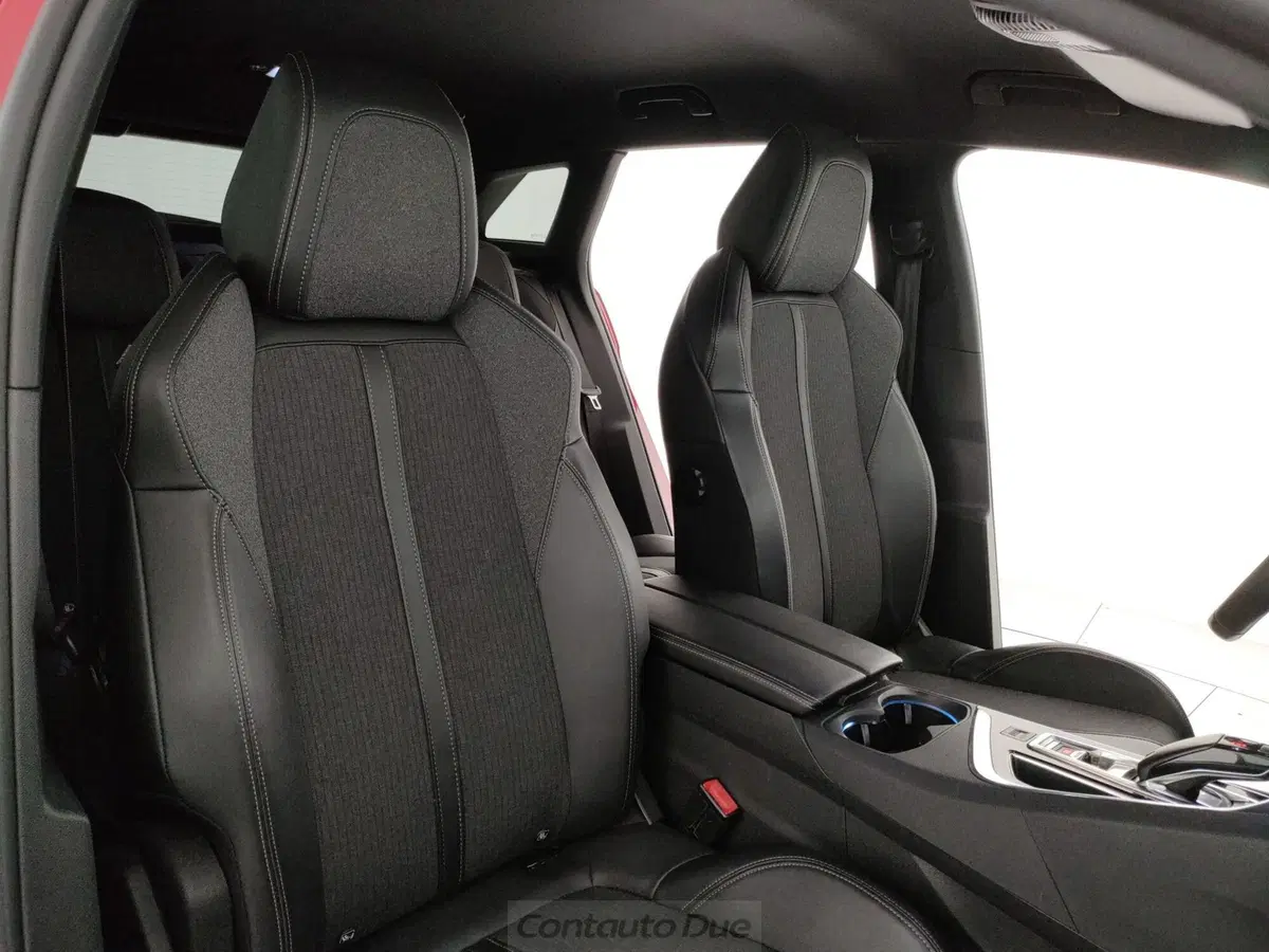 Peugeot 3008 usata a Caserta (17)