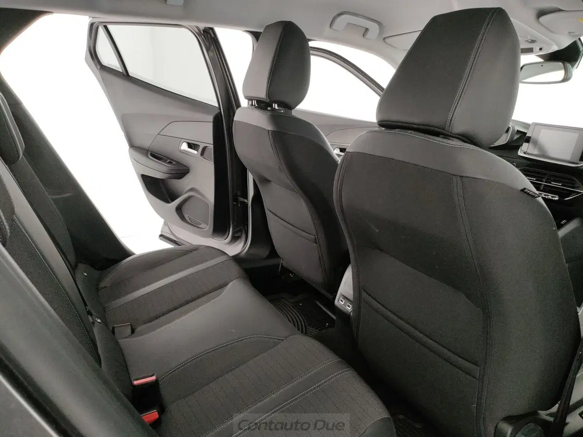 Peugeot 2008 usata a Caserta (15)
