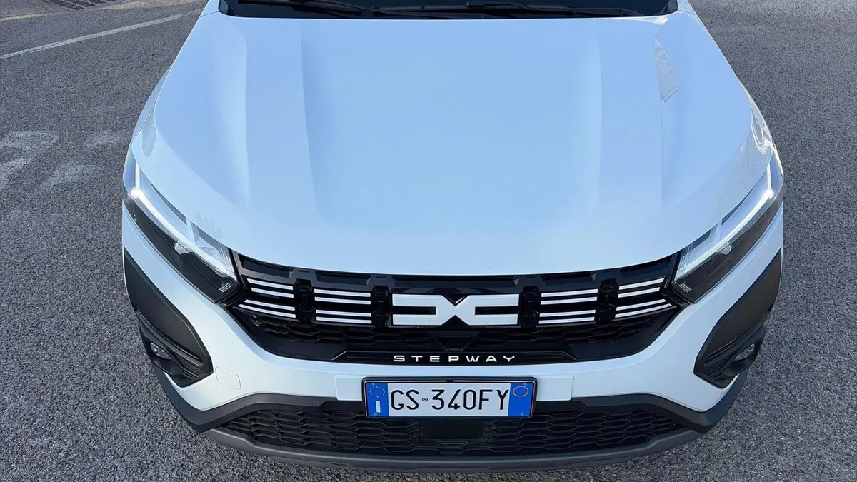 Dacia Sandero usata a Viterbo (16)