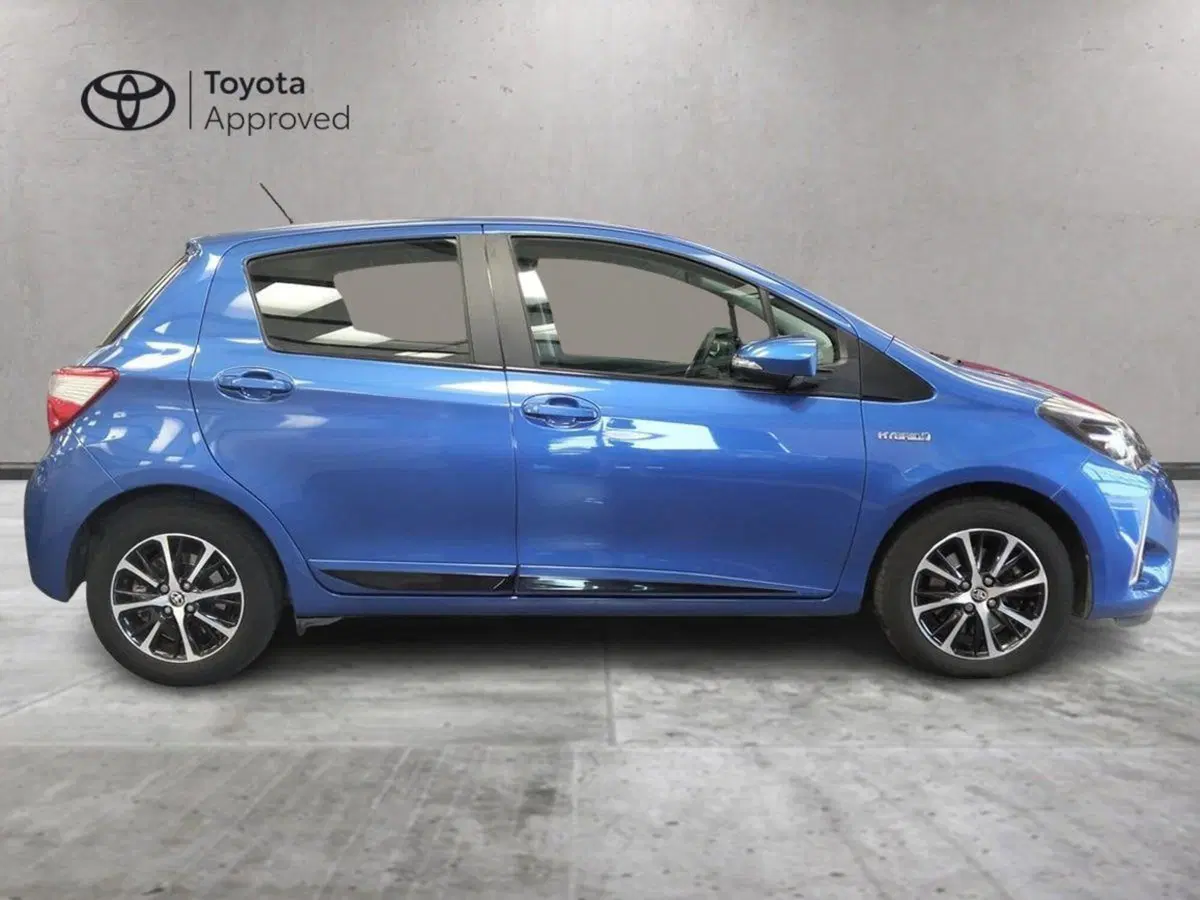 Toyota Yaris usata a Roma (4)