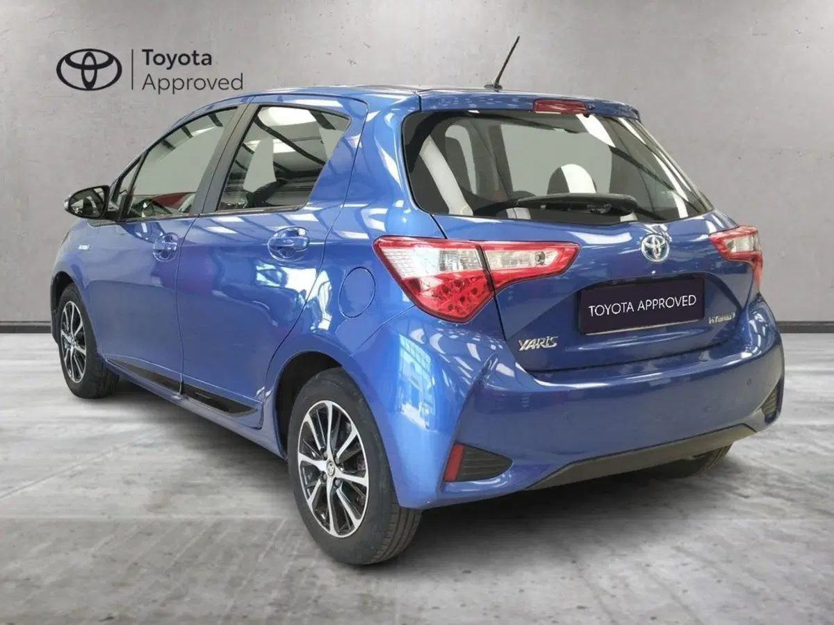 Toyota Yaris usata a Roma (5)
