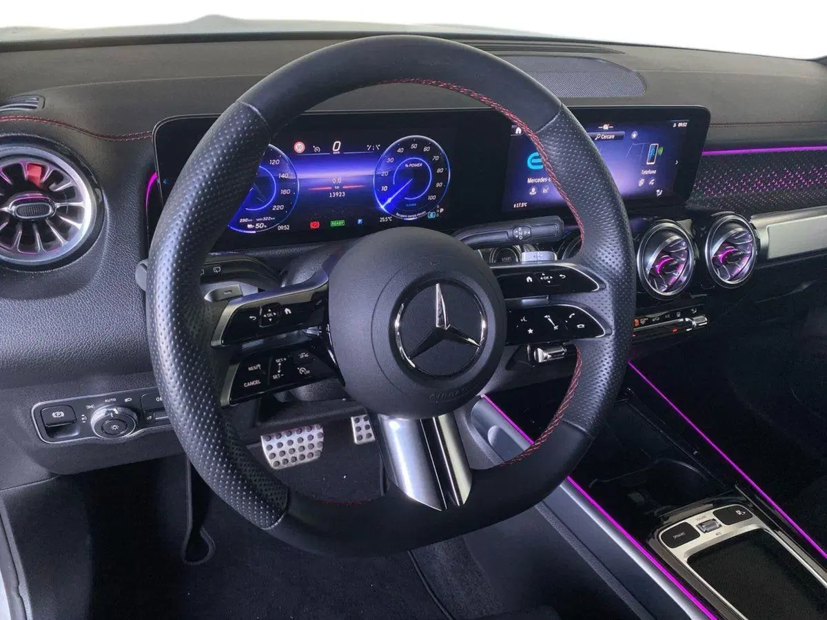 Mercedes-Benz EQB usata a Bergamo (10)