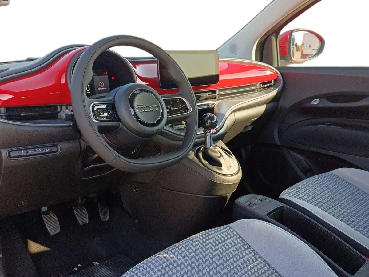 Fiat 500 nuova a Bari (10)