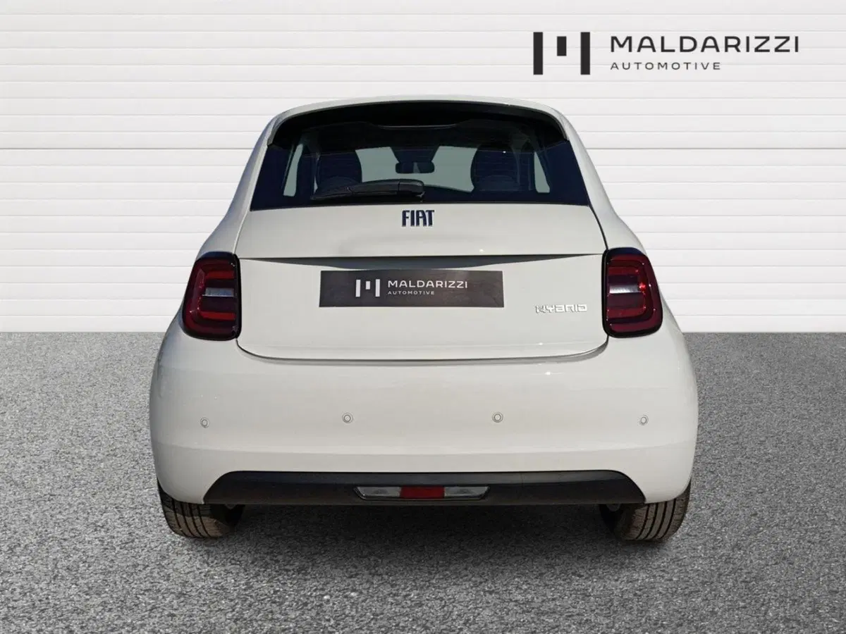 Fiat 500 nuova a Bari (3)