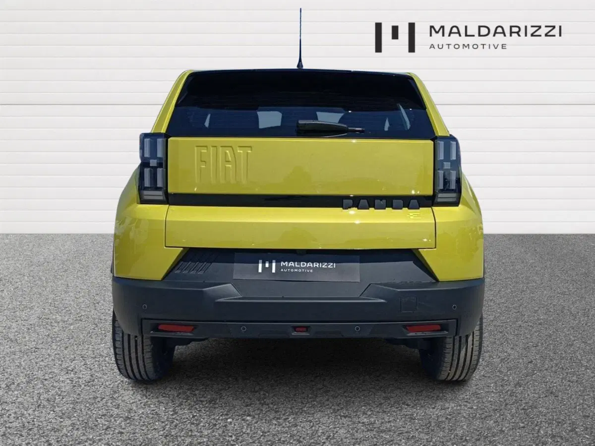 Fiat Grande Panda nuova a Bari (3)