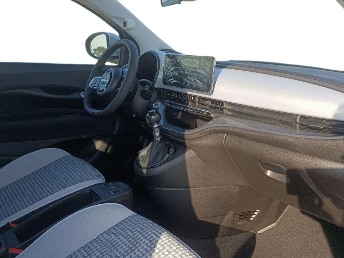 Fiat 500 nuova a Bari (9)