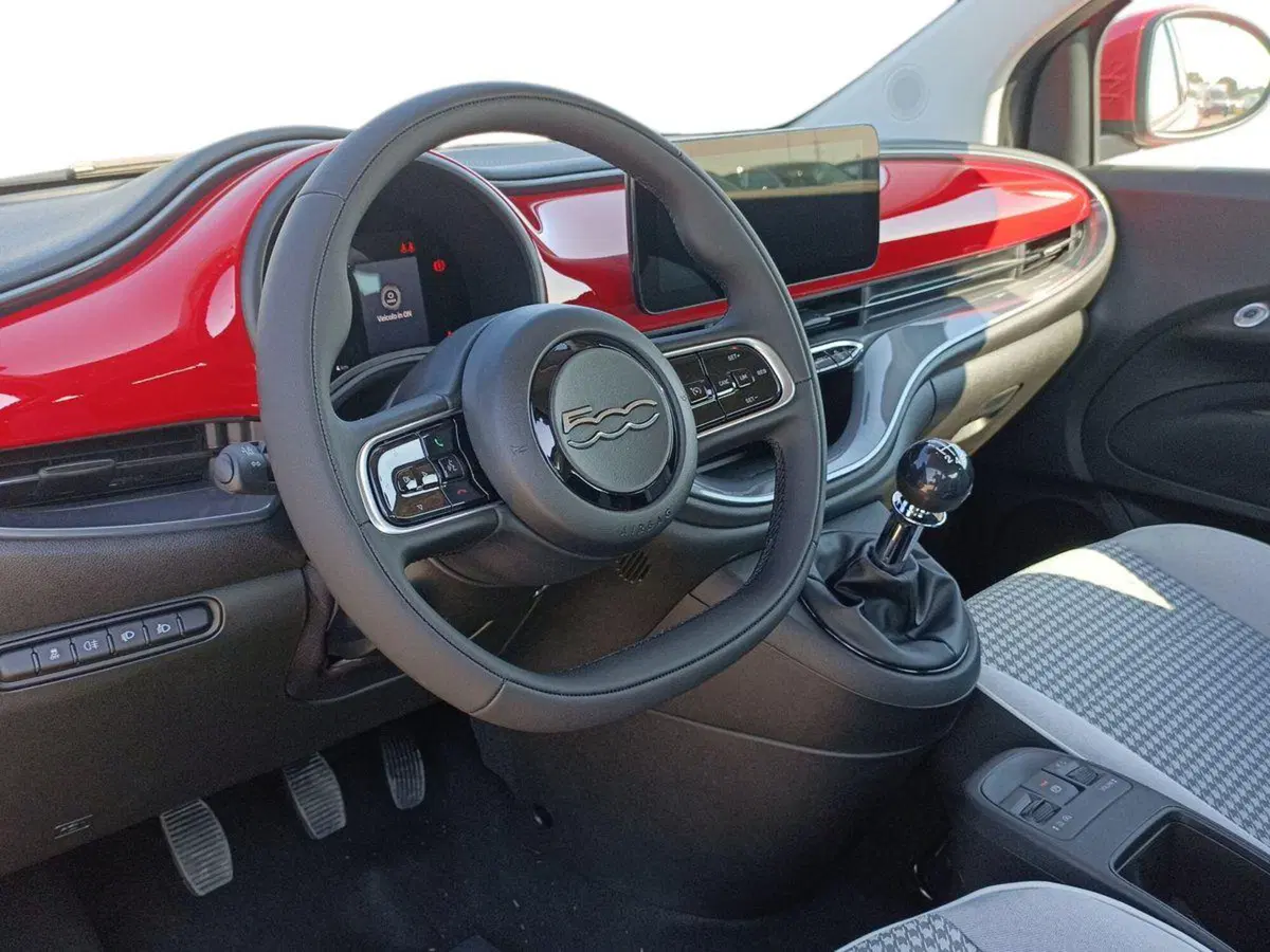 Fiat 500 nuova a Bari (10)