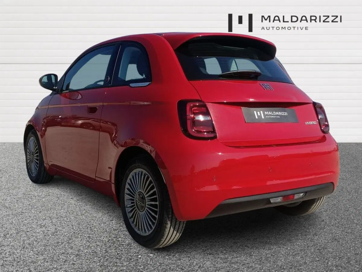 Fiat 500 nuova a Bari (4)