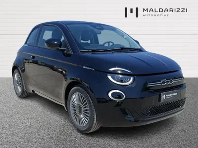 Fiat 500 1.0 hybrid Torino nuova a Bari