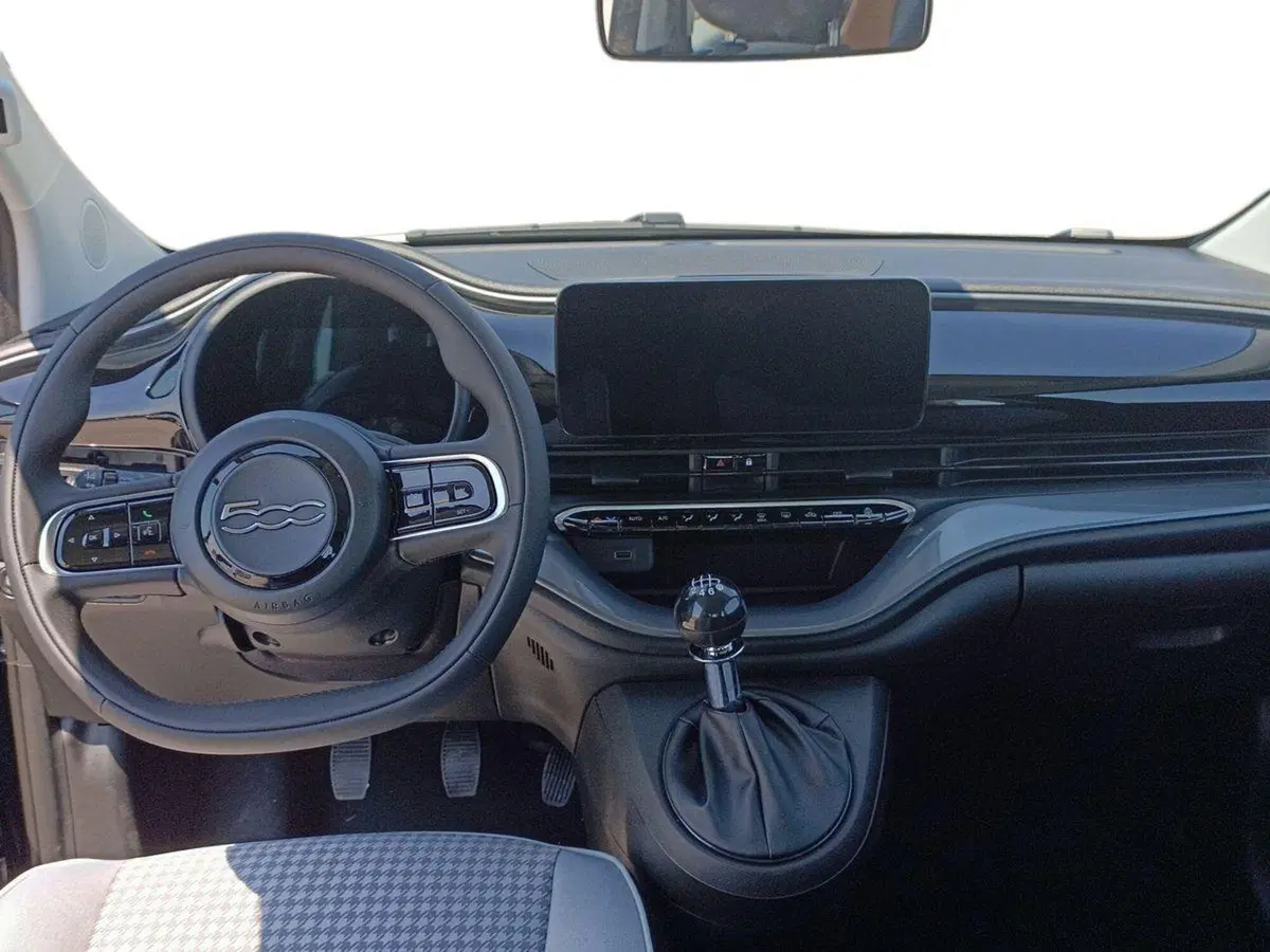 Fiat 500 nuova a Bari (8)