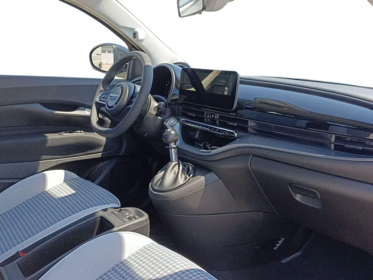 Fiat 500 nuova a Bari (9)