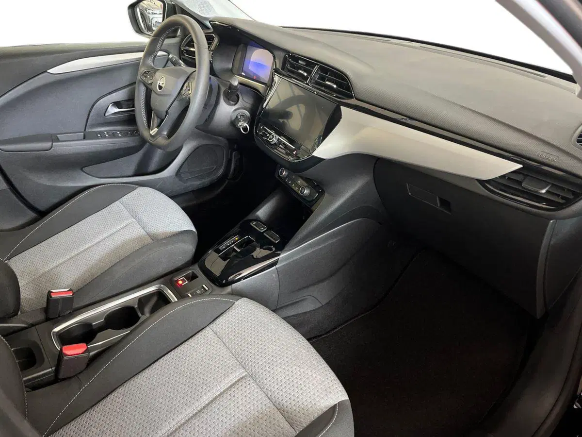 Opel Corsa usata a Bari (9)