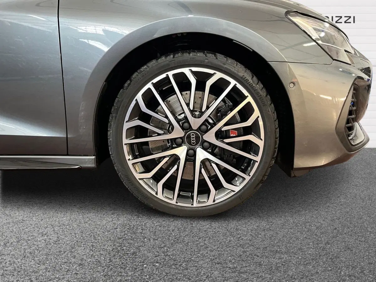 Audi A3 Sportback nuova a Bari (6)