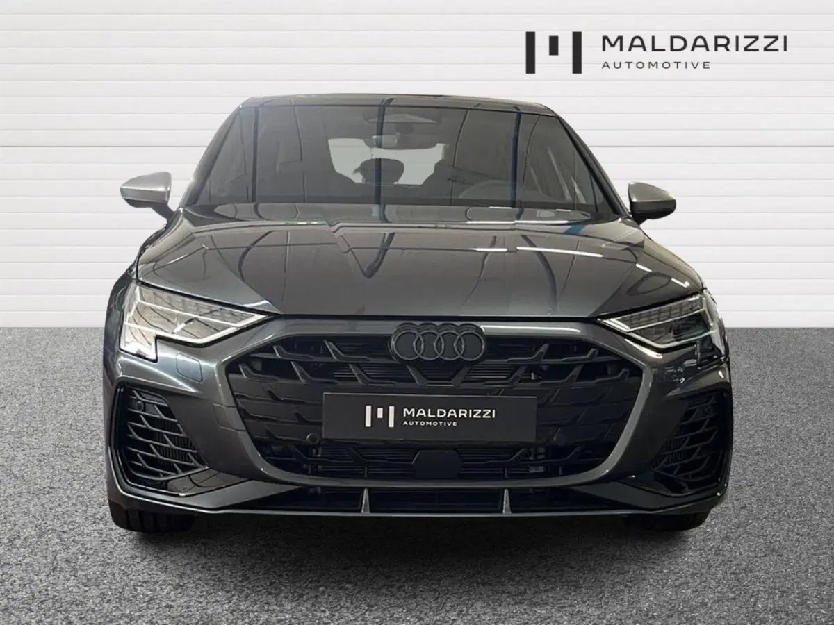 Audi A3 Sportback nuova a Bari (2)