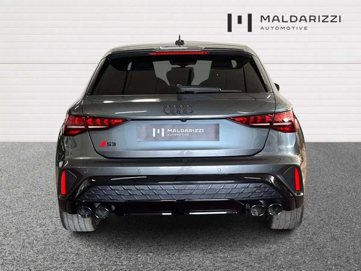 Audi A3 Sportback nuova a Bari (3)