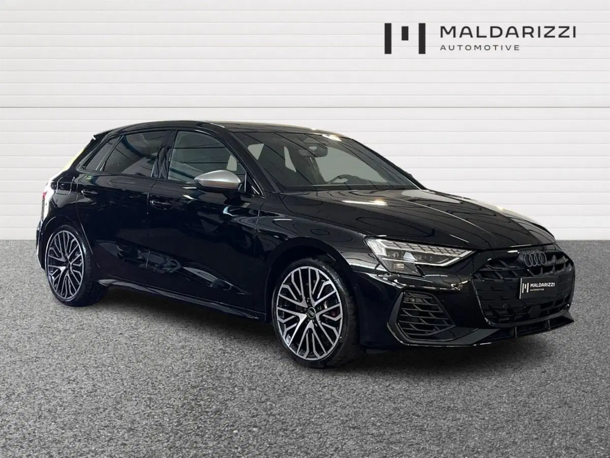 Audi A3 Sportback nuova a Bari