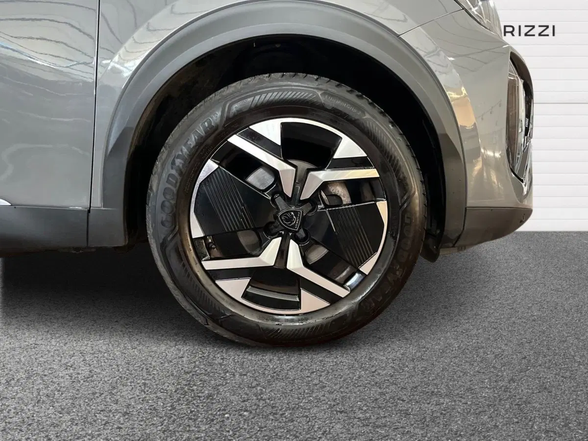 Peugeot 2008 usata a Bari (6)