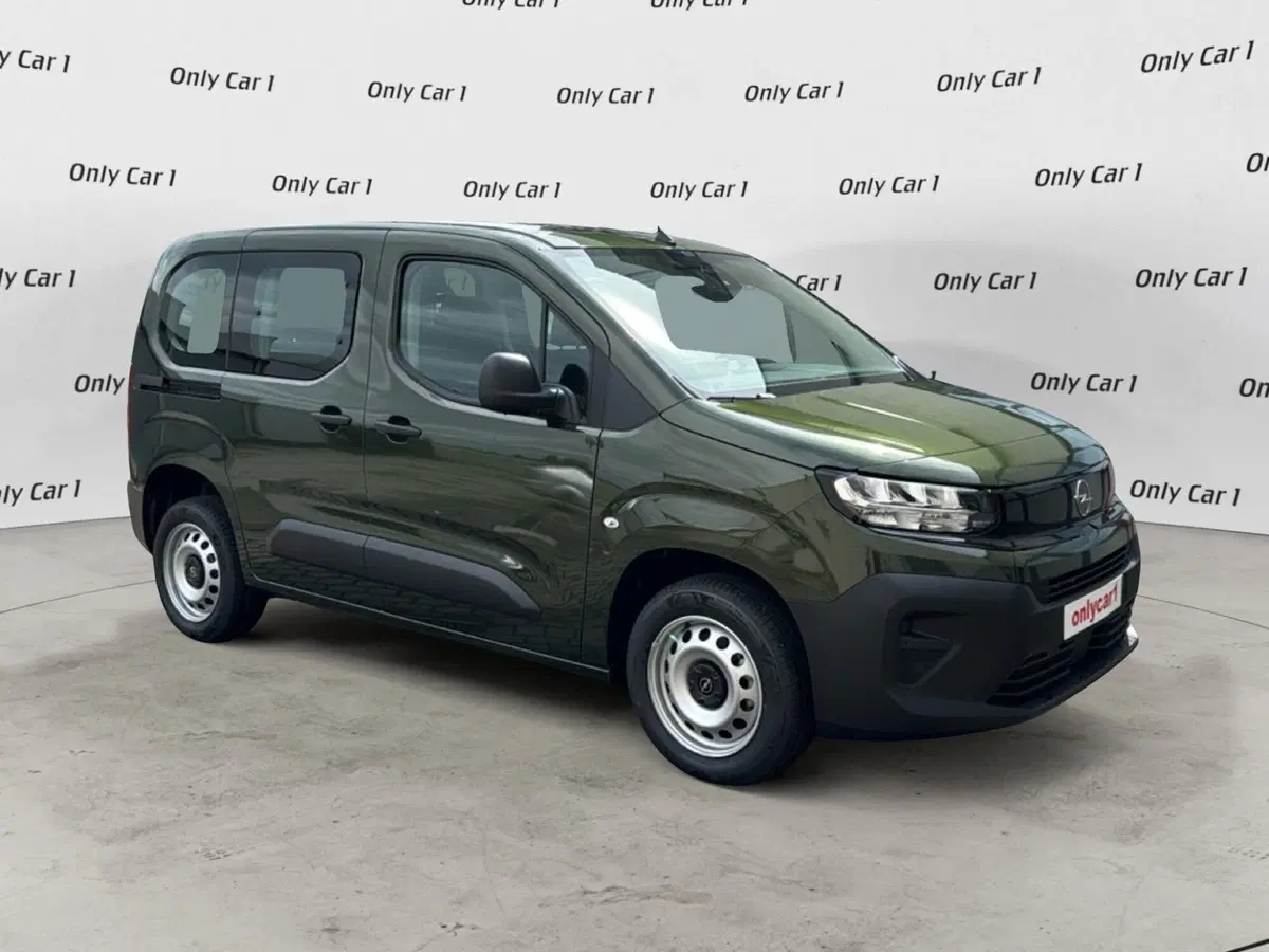 Opel Combo Life nuova a Ferrara
