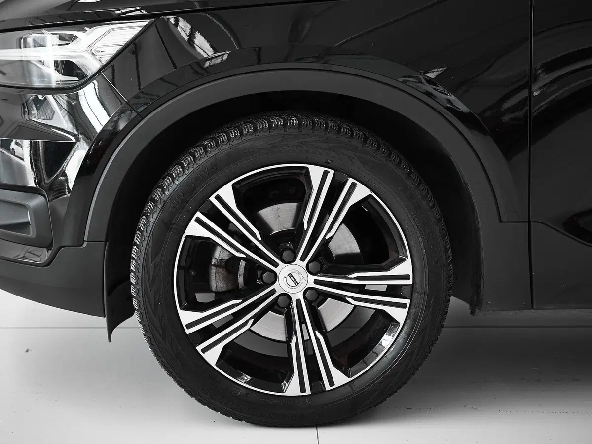 Volvo XC40 usata a Prato (3)