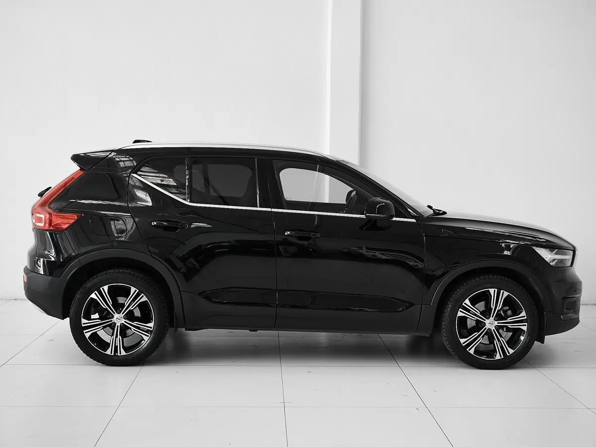Volvo XC40 usata a Prato (5)