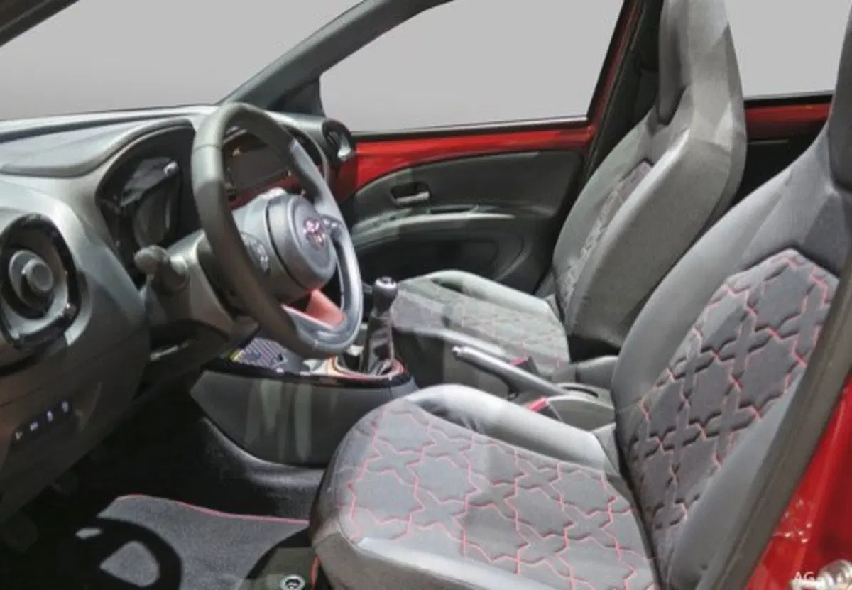 Toyota Aygo X usata a Palermo (10)
