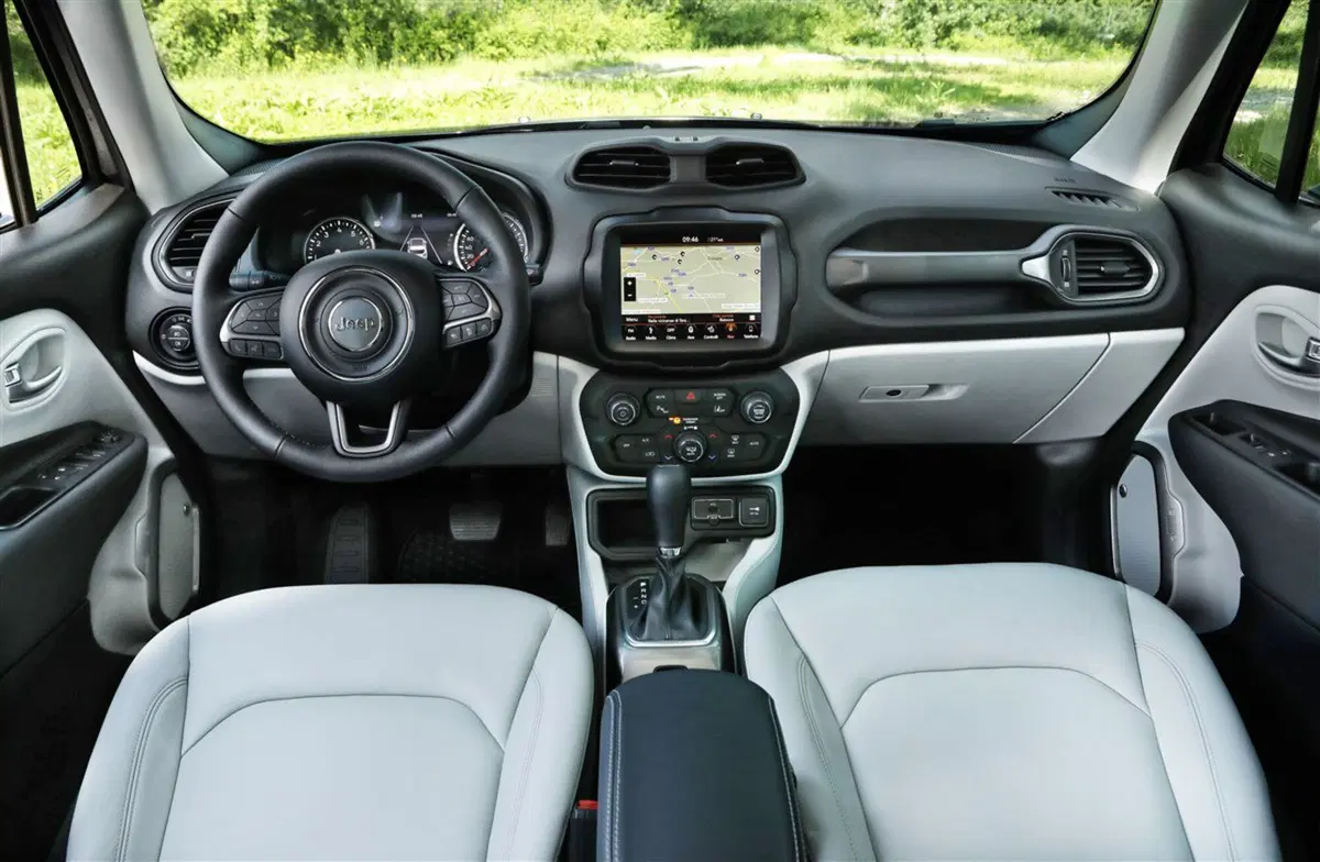 Jeep Renegade usata a Salerno (9)