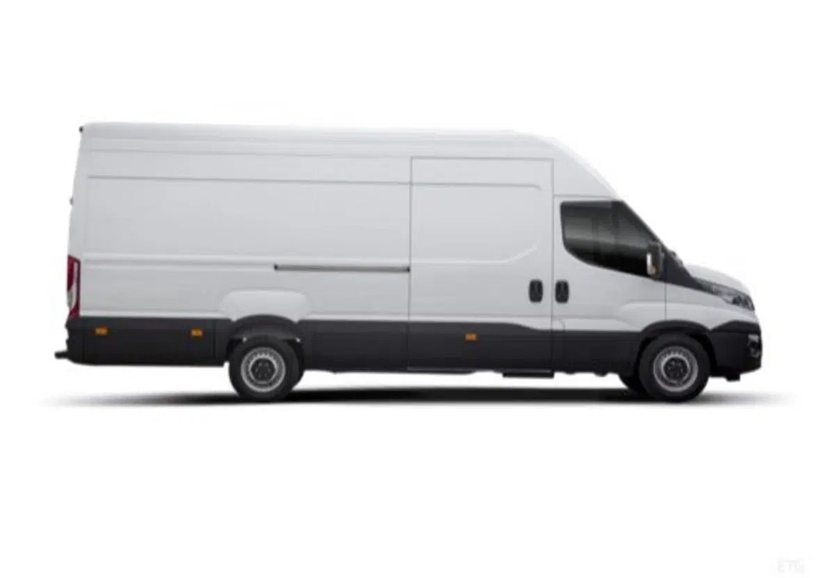 Iveco Daily Furgone usata a Salerno (14)