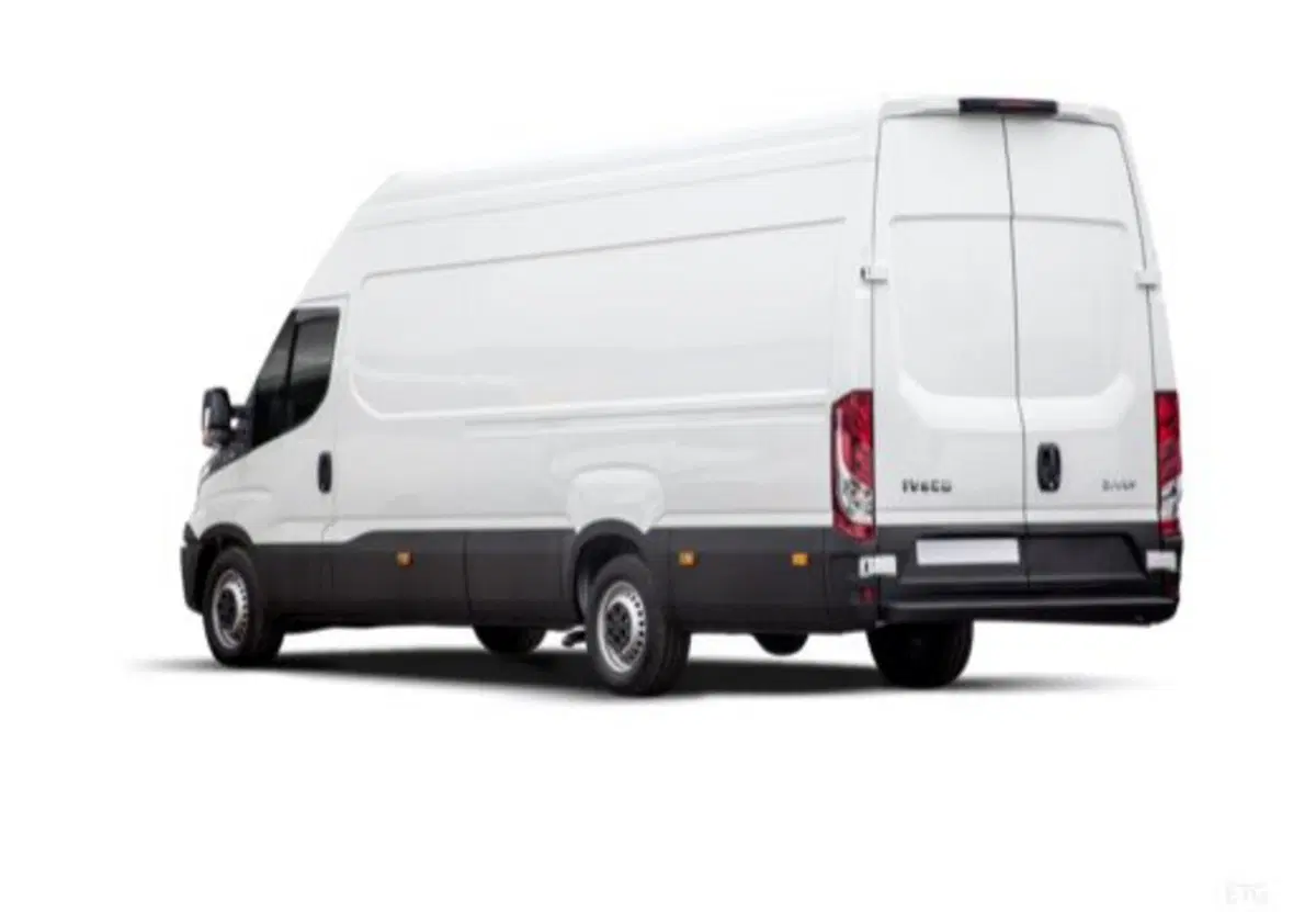 Iveco Daily Furgone usata a Salerno (5)