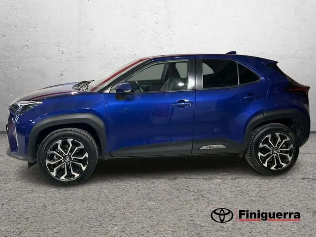 Toyota Yaris Cross usata a Lecco (7)