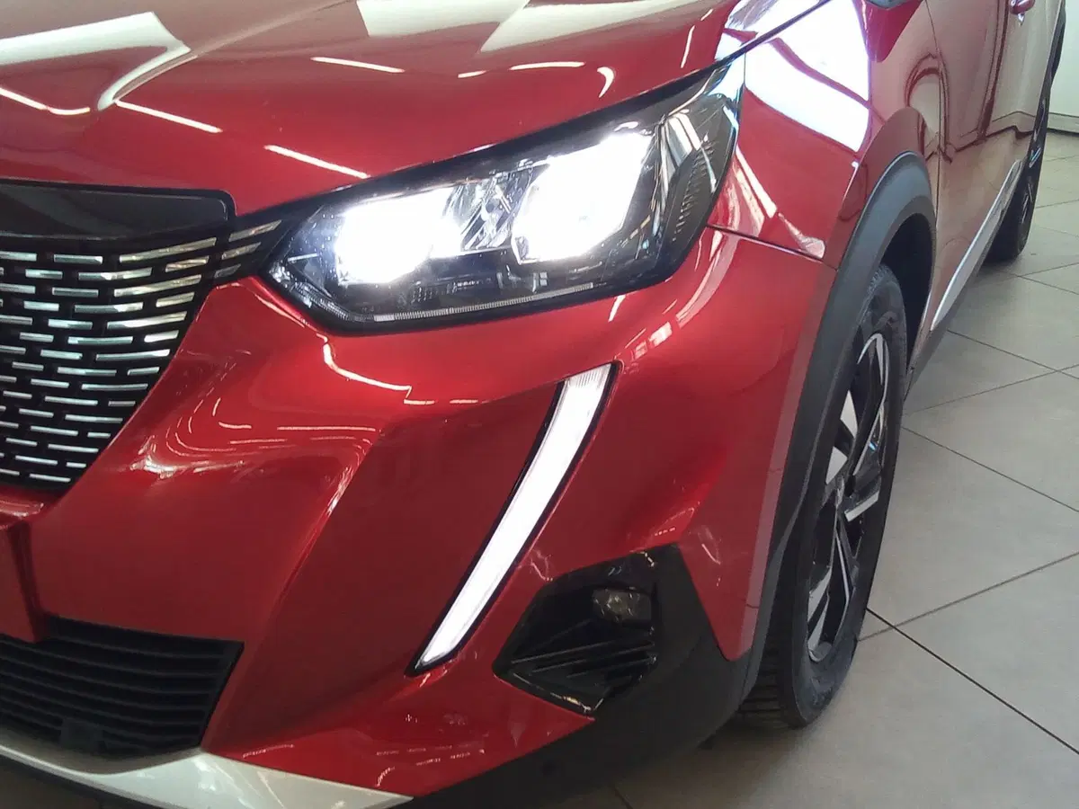 Peugeot 2008 usata a Rimini (11)