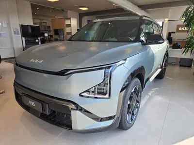 Kia EV5 81,4 kWh GT-line Launch Edition nuova a Rimini