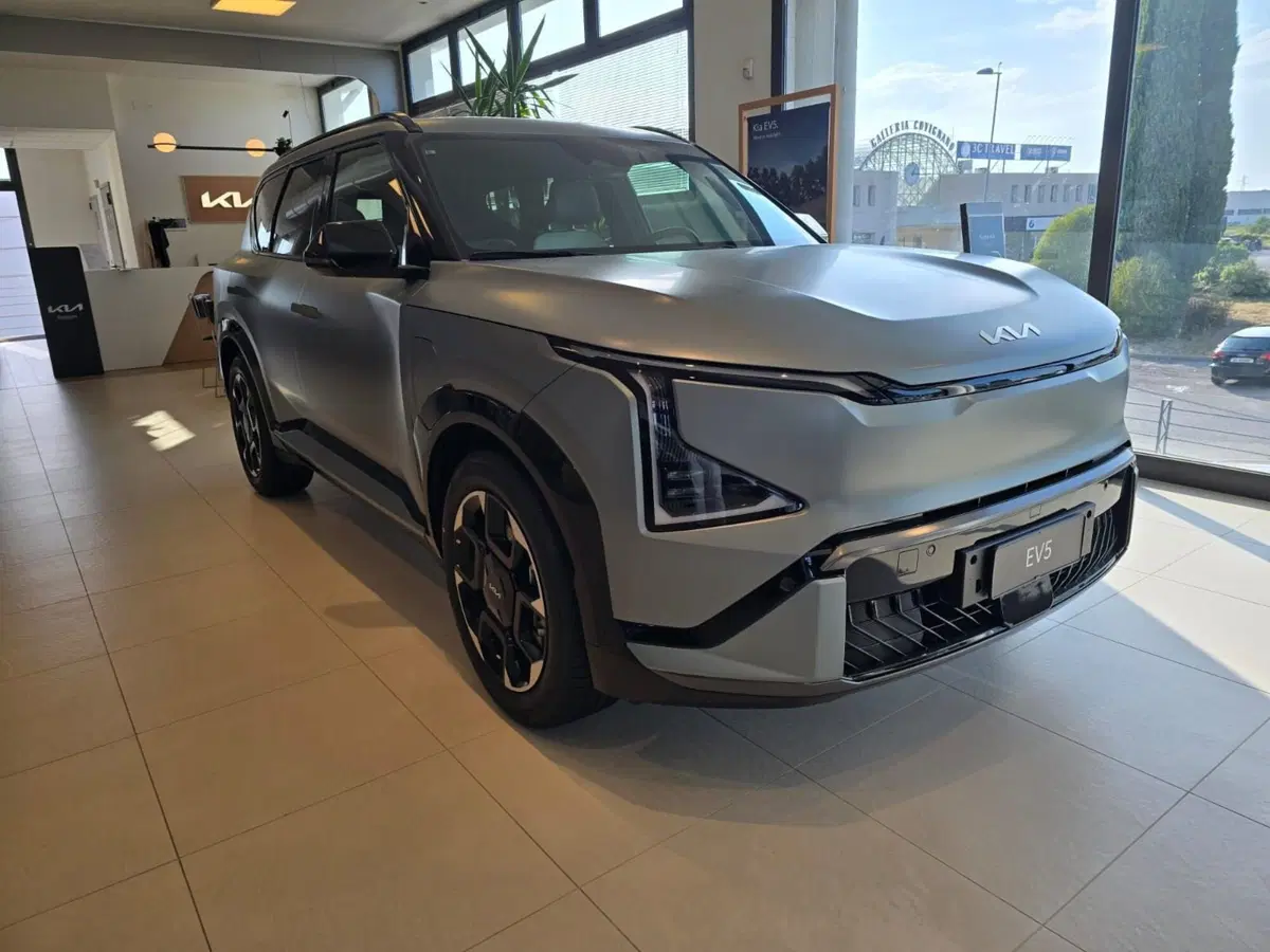 Kia EV5 nuova a Rimini (3)