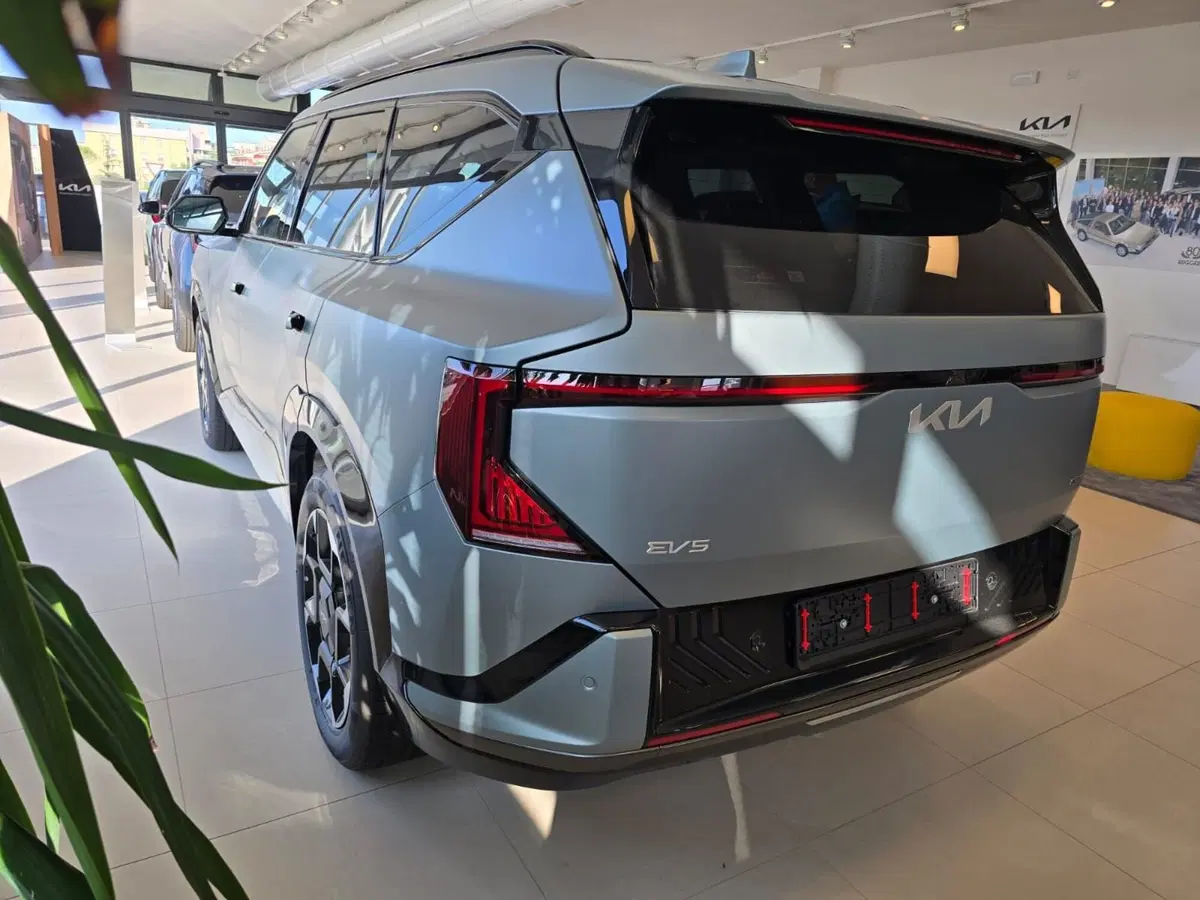 Kia EV5 nuova a Rimini (5)
