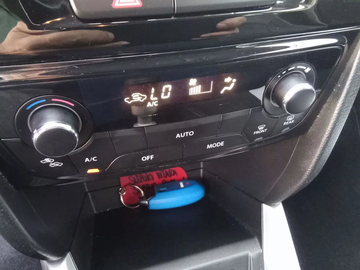 Suzuki Vitara usata a Rimini (10)